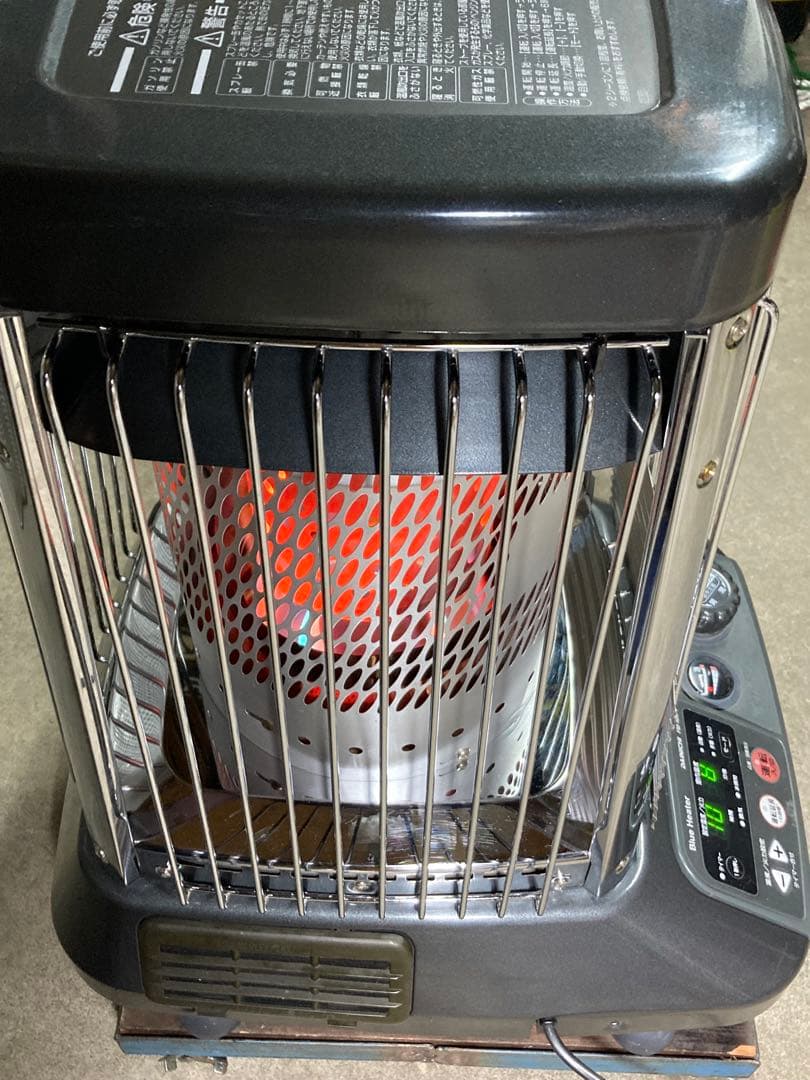 すぐ発送❕【送料無料❕】業務用ストーブ ダイニチブルーヒーター FM-105Ｆ㉒