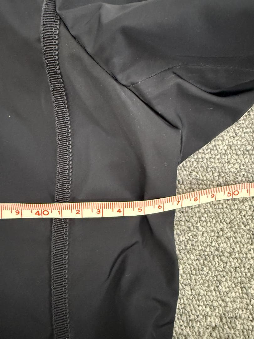 モンクレールArgeline Giubbotto フード付きナイロンコート美品！