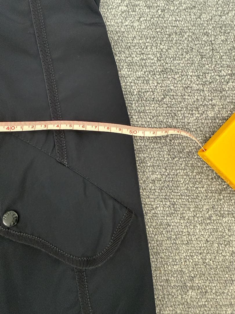 モンクレールArgeline Giubbotto フード付きナイロンコート美品！