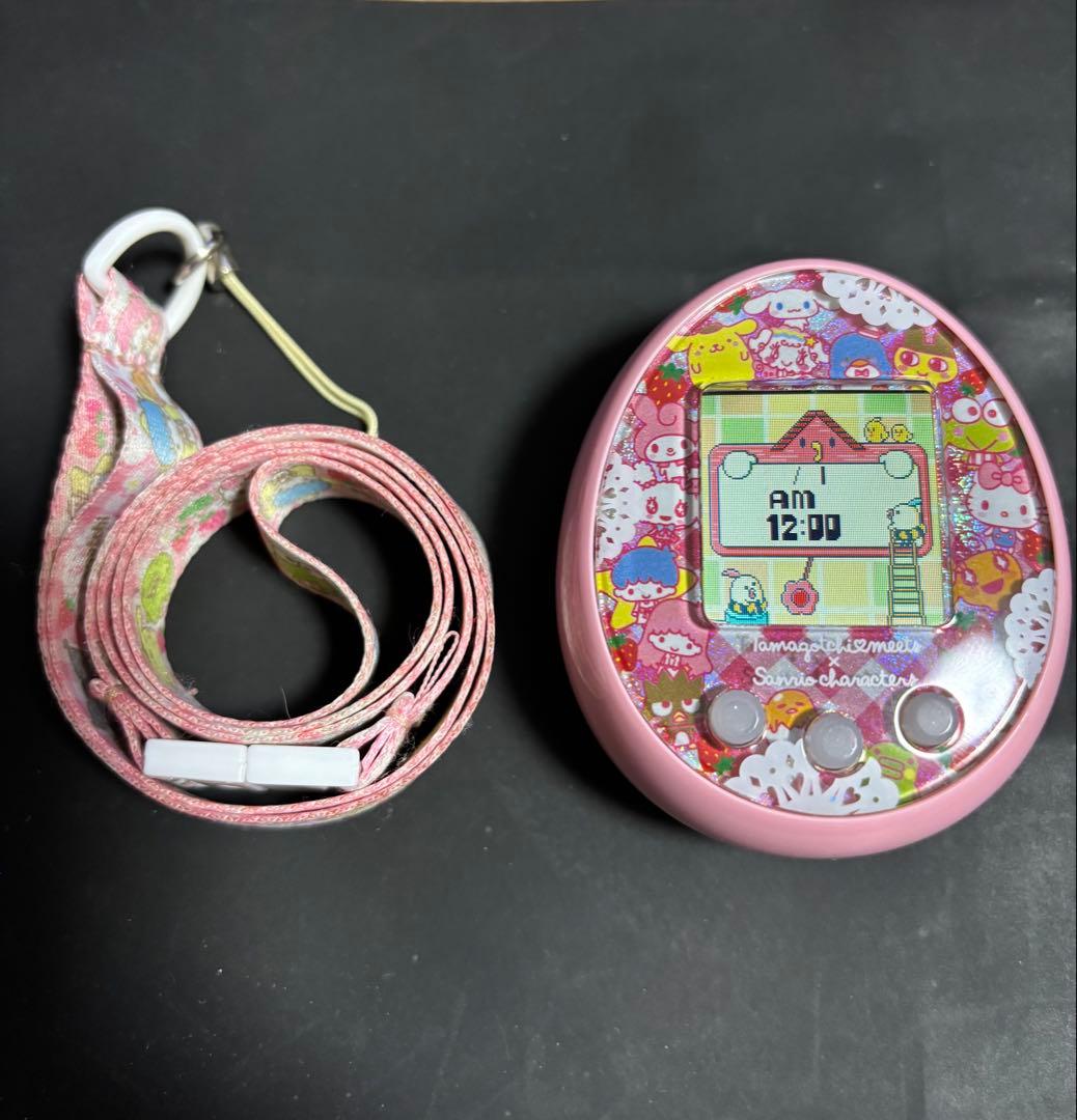 サンリオ SANRIO たまごっちみーつ ストラップ付 ピンク