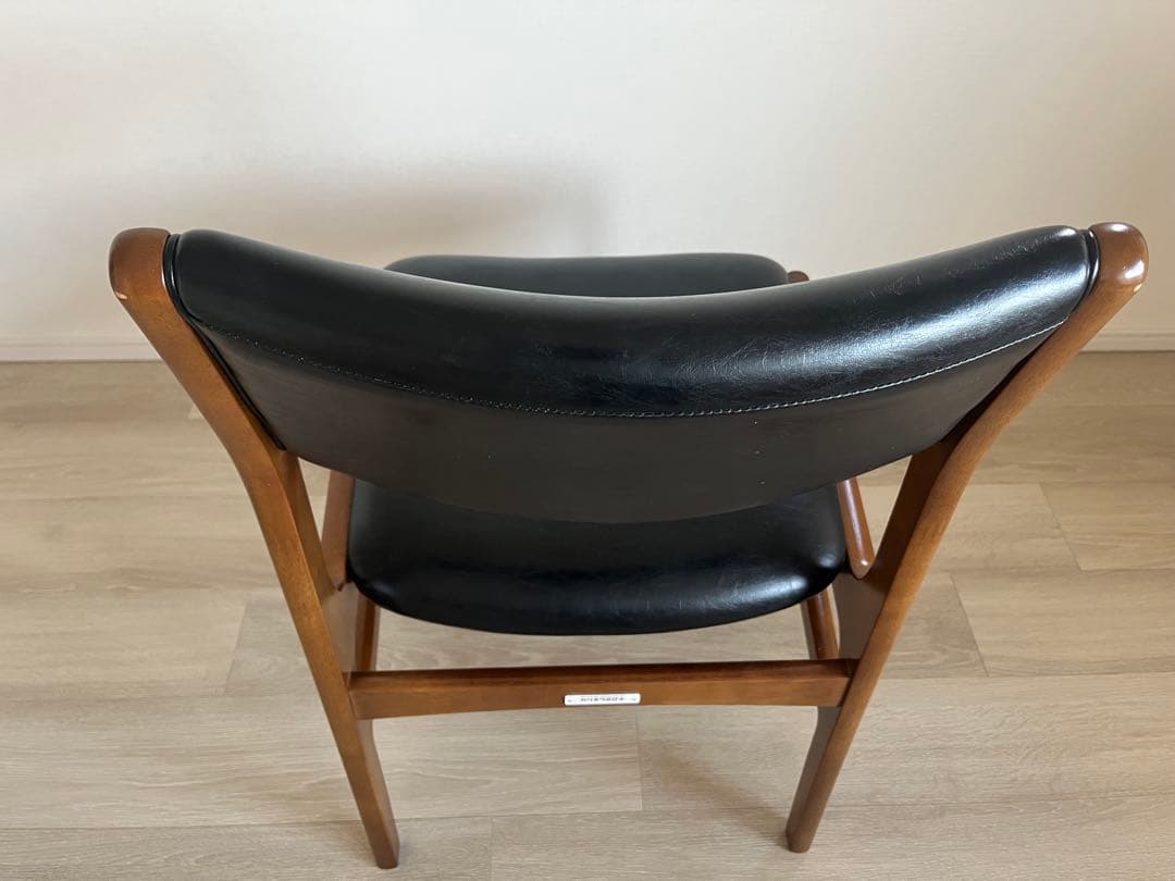 カリモク60 プラス　アームレスダイニングチェア　karimoku