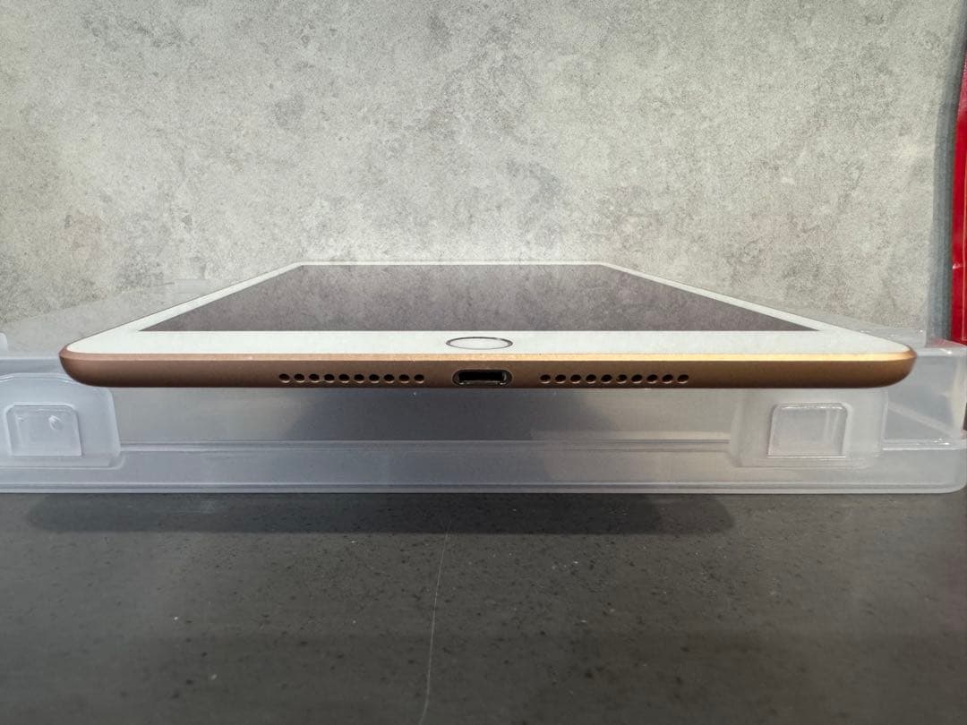 Apple iPad mini 5 Wi-Fiモデル 64GB ゴールド