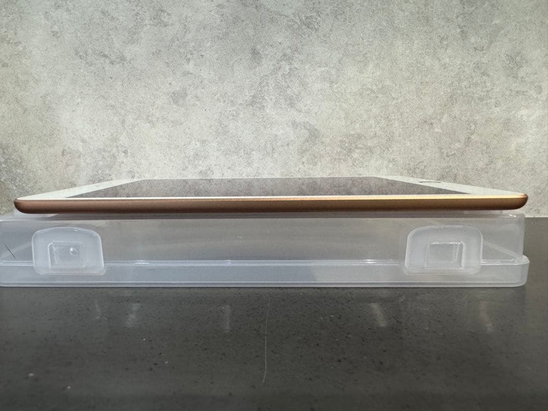 Apple iPad mini 5 Wi-Fiモデル 64GB ゴールド