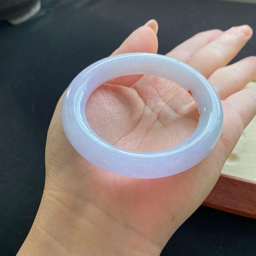 本翡翠、春彩小さいバングル　〜52.5