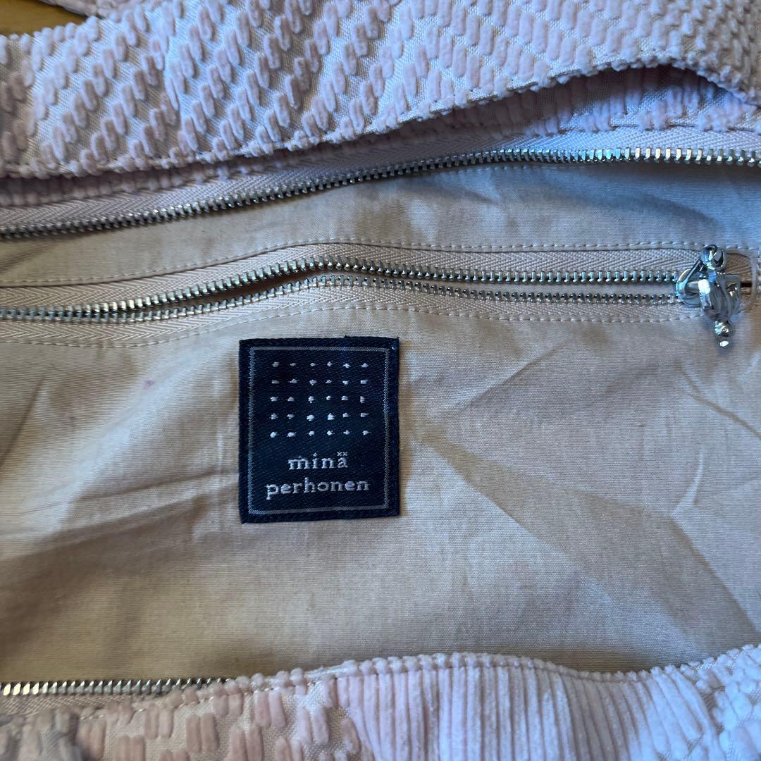 ミナペルホネンショルダーバッグ