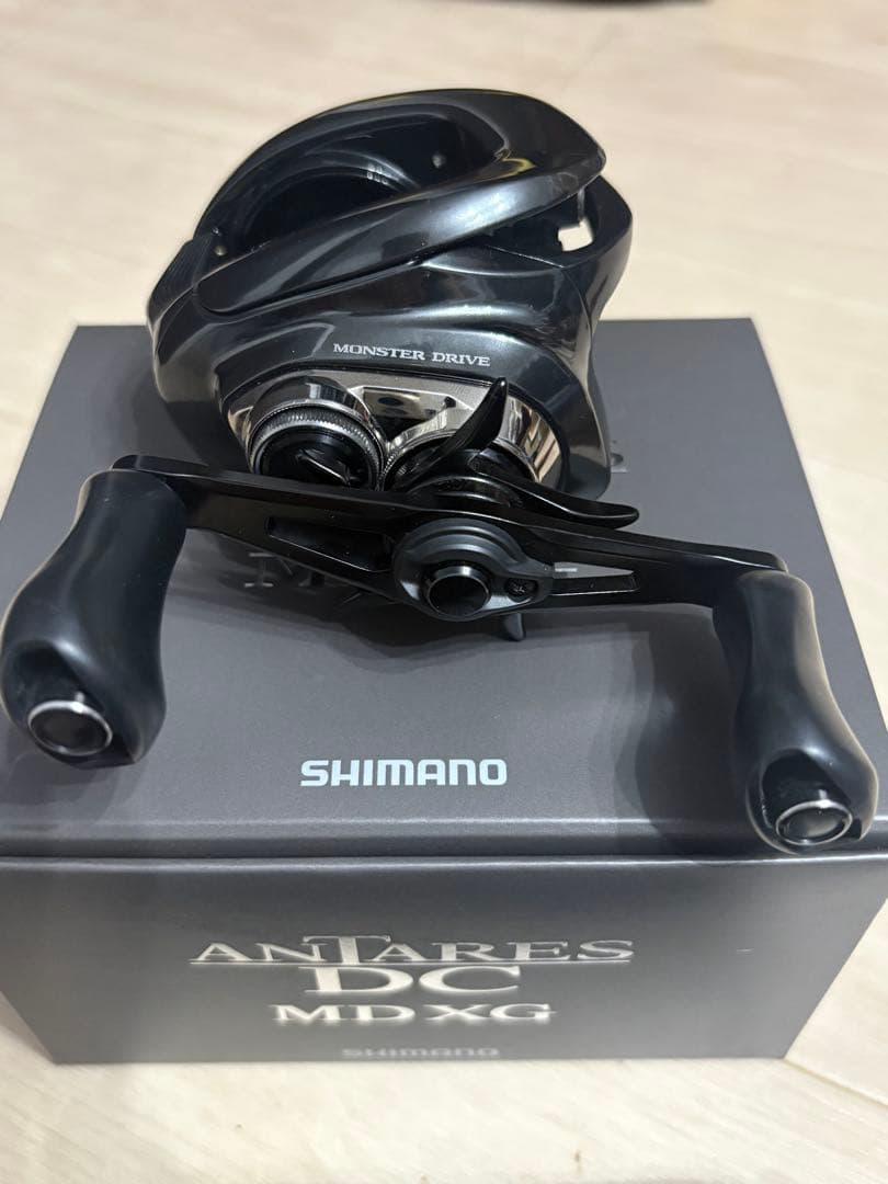 シマノ 23 アンタレスDC MD XG 右ハンドル 美品 送料込み