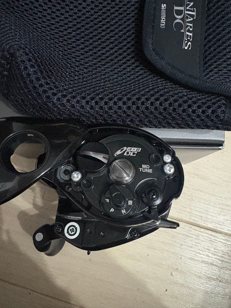 シマノ 23 アンタレスDC MD XG 右ハンドル 美品 送料込み