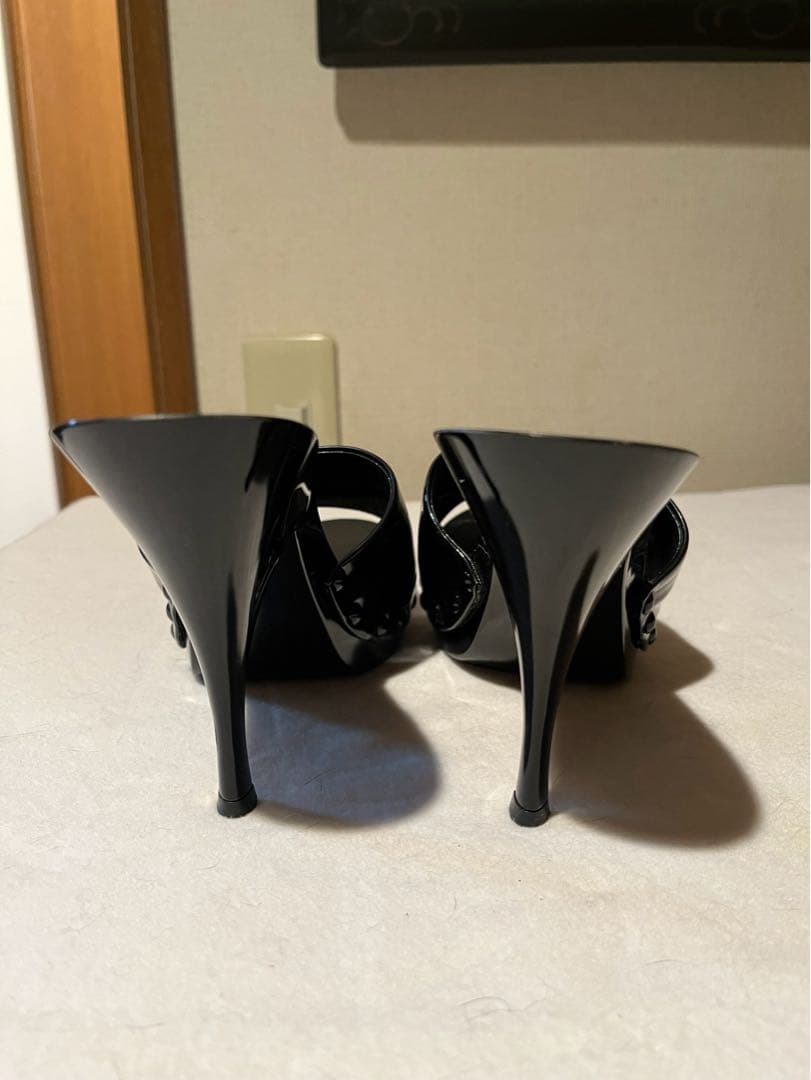 miu miu ブラック ミュール