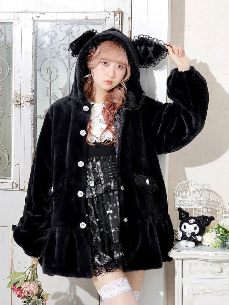 Sanrio　クロミ レースアップファーブルゾン　アウター　地雷系　秋冬　黒