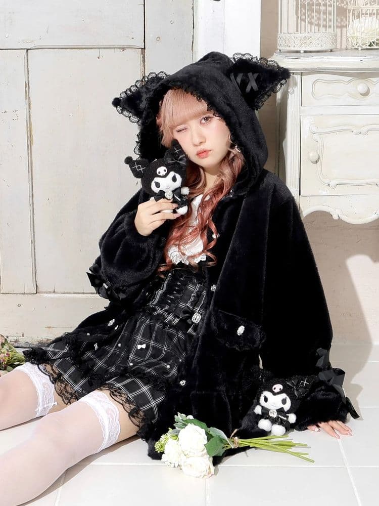 Sanrio　クロミ レースアップファーブルゾン　アウター　地雷系　秋冬　黒