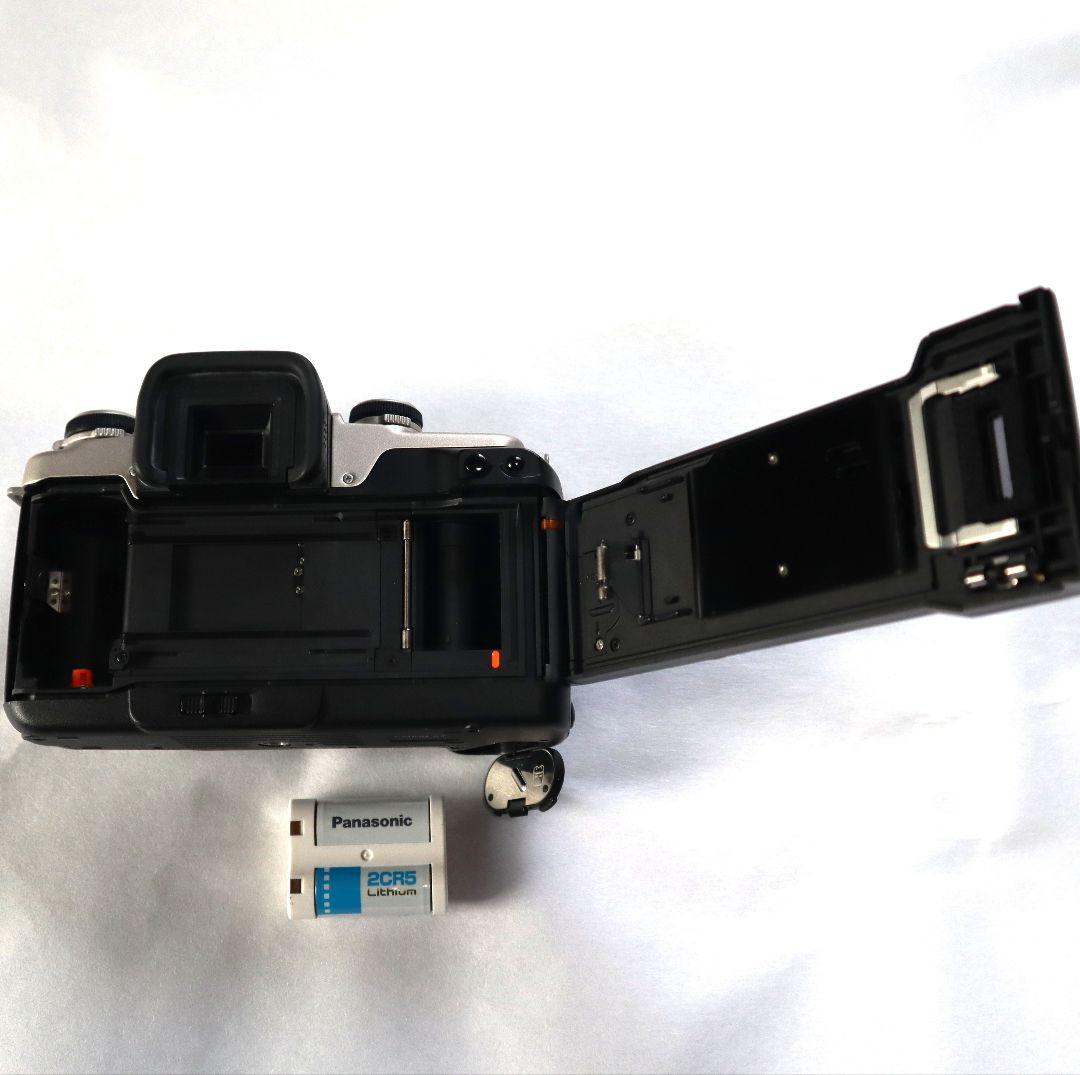 b*r様 Canon EOS 55、ズームレンズ２本、三脚、カメラバック のセッ