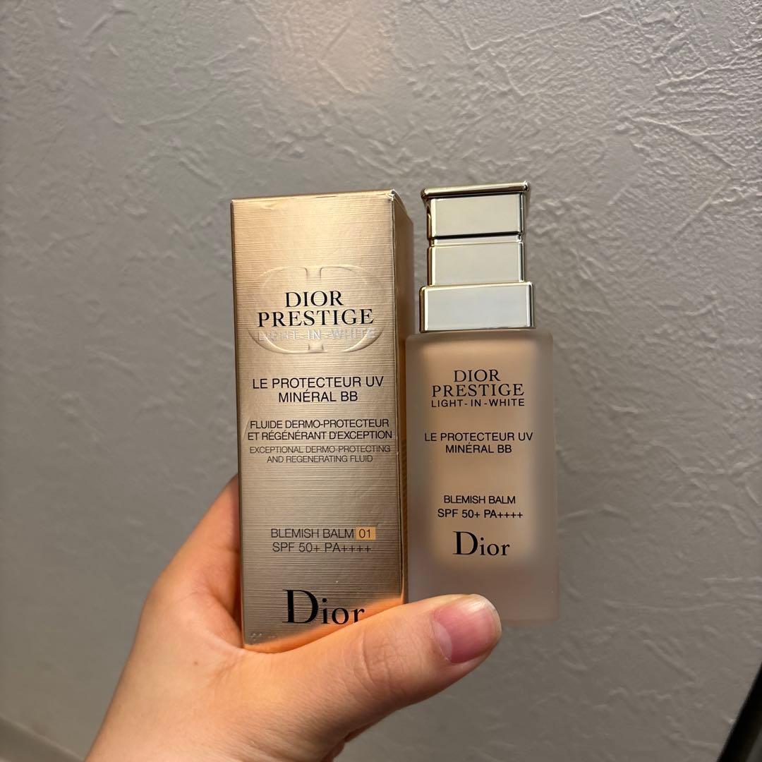 ディオール プレステージホワイトルプロテクターUV BB 01