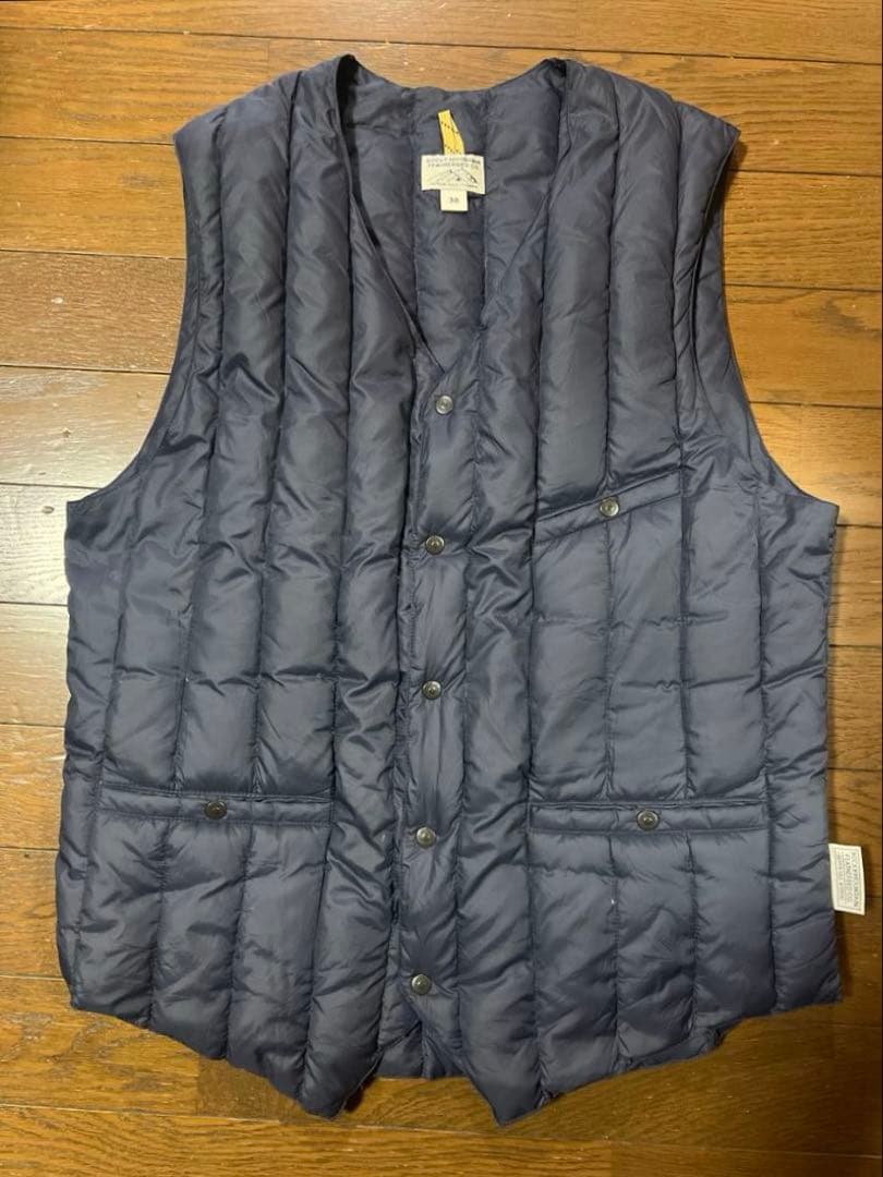 ロッキーマウンテン　シックスマンス　ダウンベスト　ネイビー　38