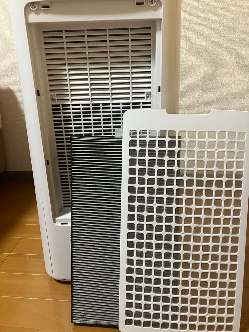 シャープSHARP除加湿空気清浄機 KI-PD50-Wプラズマクラスター 中古品