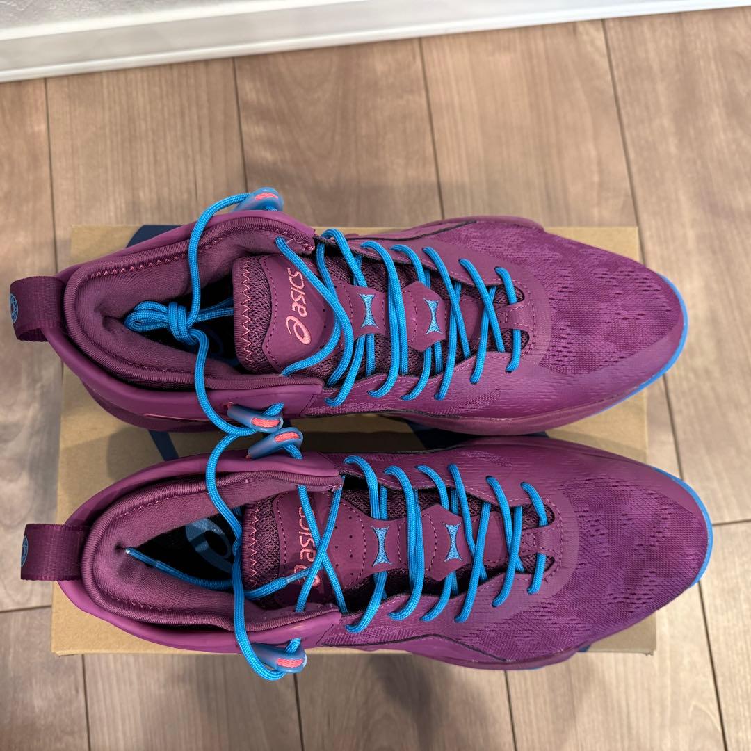 syamiiiiii　asics nova surge low 2 美品