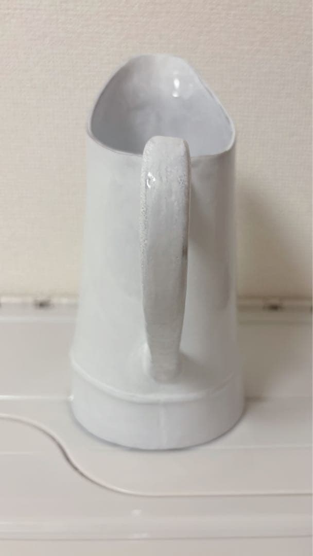 アスティエ・ド・ヴィラット フラワーベース