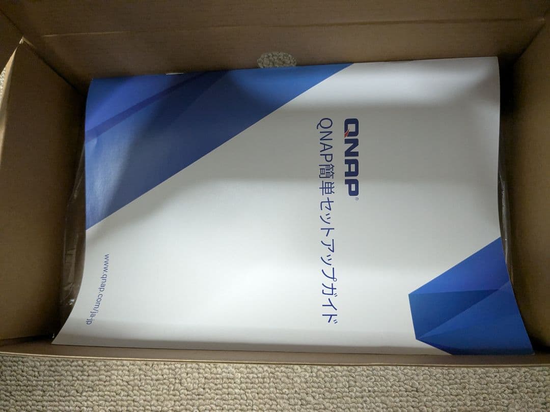 外付けハードディスク・ドライブ QNAP TS-1635AX 16-bay NAS