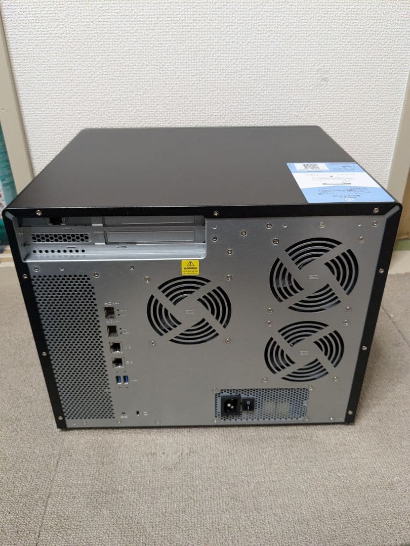 外付けハードディスク・ドライブ QNAP TS-1635AX 16-bay NAS