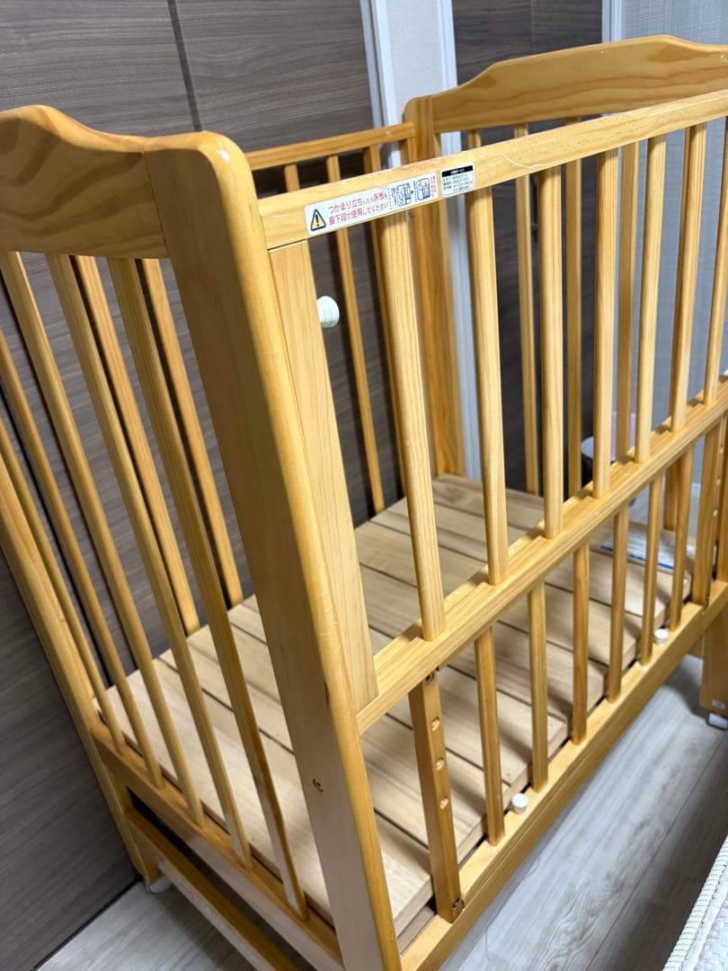 【廃盤品】カトージ　KATOJI ハイシート　ミニベビーベッド　ナチュラル