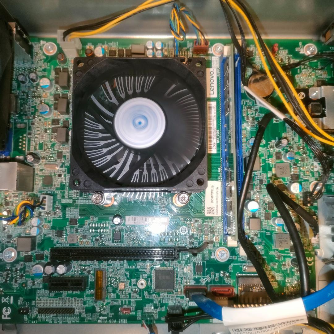 Windowsデスクトップ Lenovo V55t Ryzen7 4700G SSD500GB 8GB