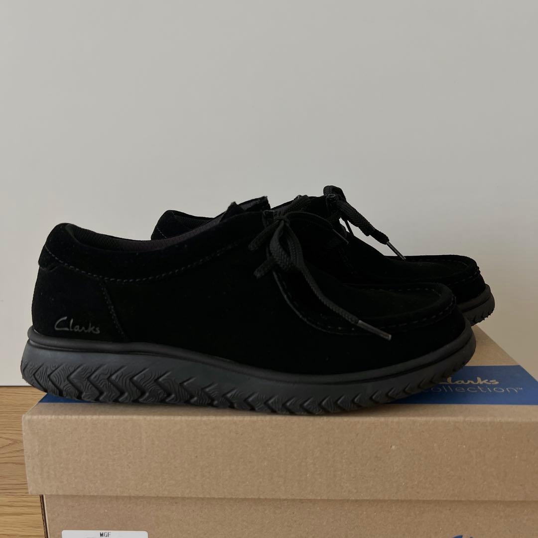 靴 Clarks RelaxLite Low Black Suede UK8 1/2