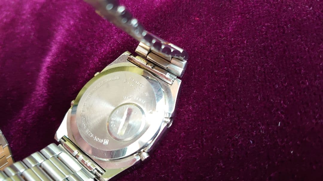 稼動品 SEIKO セイコー A229-5010 デジタル 腕時計　レトロ当時物