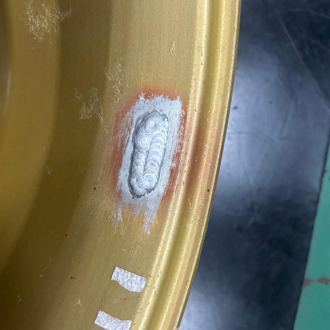 中古アルミ16X7.0スピードライン　ゴールド　インプレッサ、レガシー等