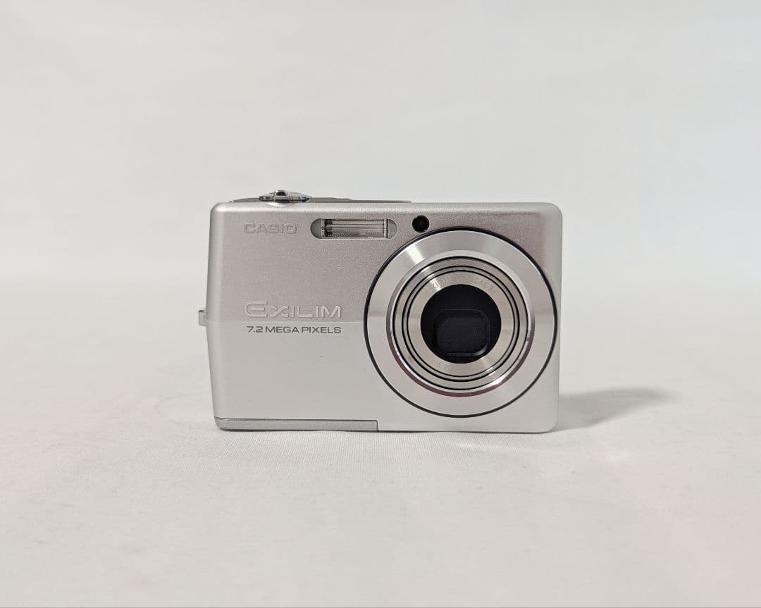 CASIO EXILIM EX-Z700 コンパクトデジタルカメラ シルバー