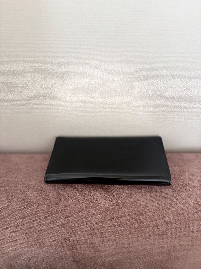 GUCCI ブラック エナメル 長財布