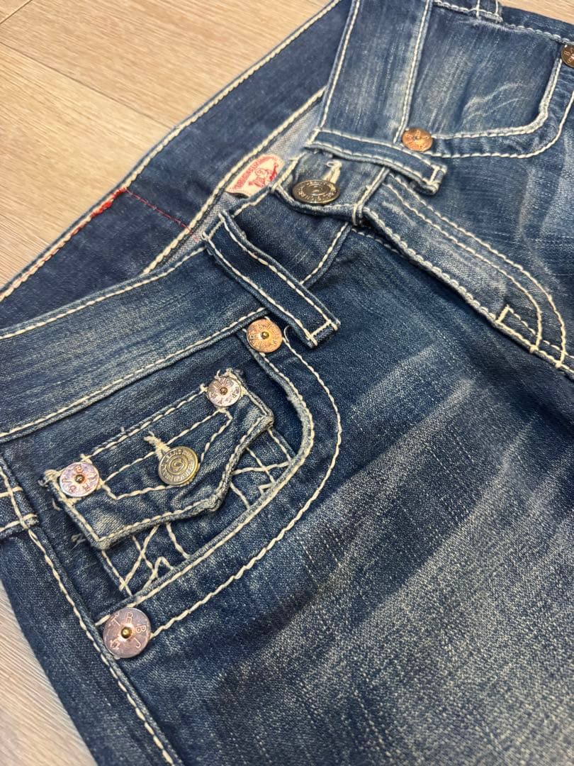 TRUE RELIGION JOEY SUPER T IO着用