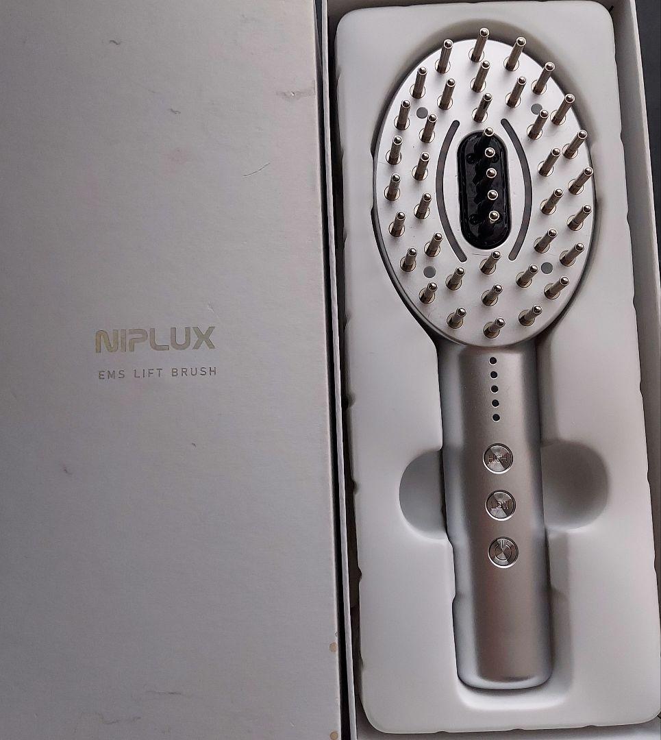 NIPLUX EMS LIFT BRUSH シルバー