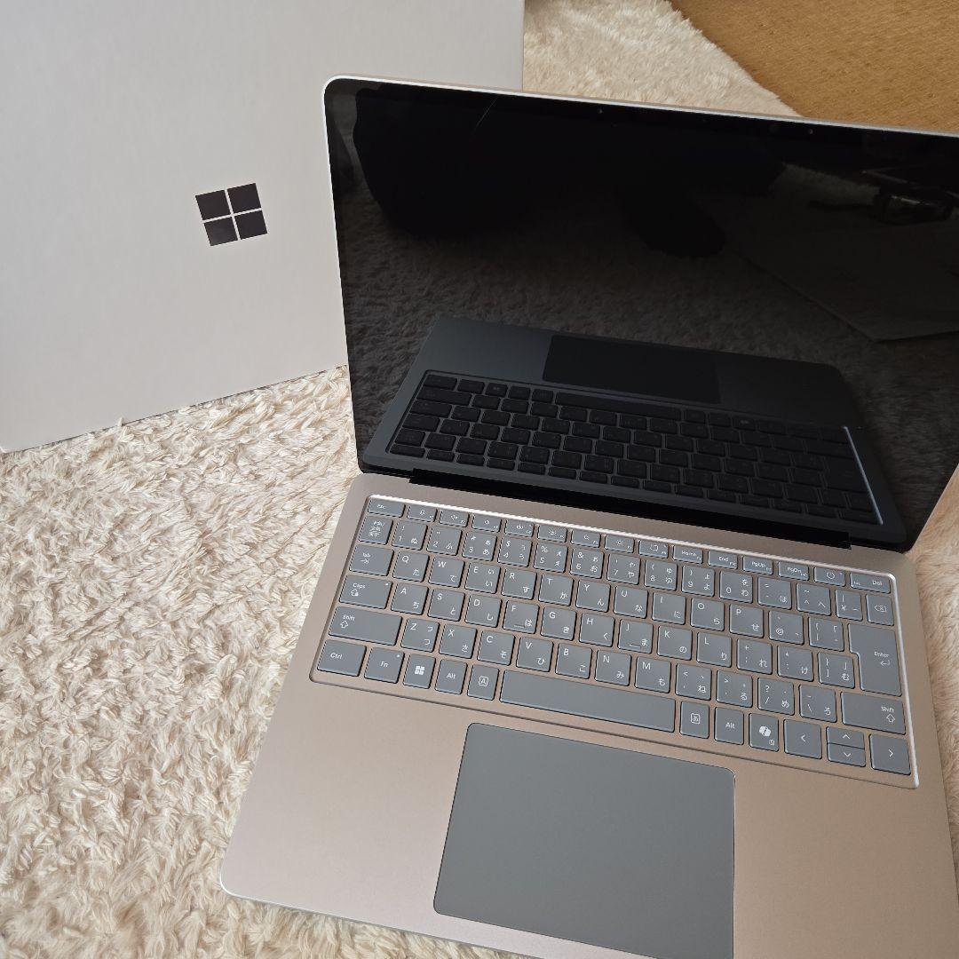 T142★ Microsoft　Surface　Laptop　第7世代