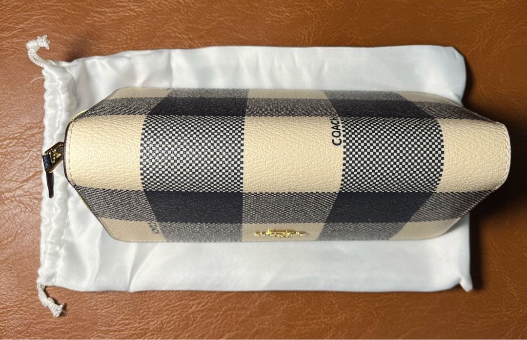 COACH チェック柄 ラウンドファスナー長財布