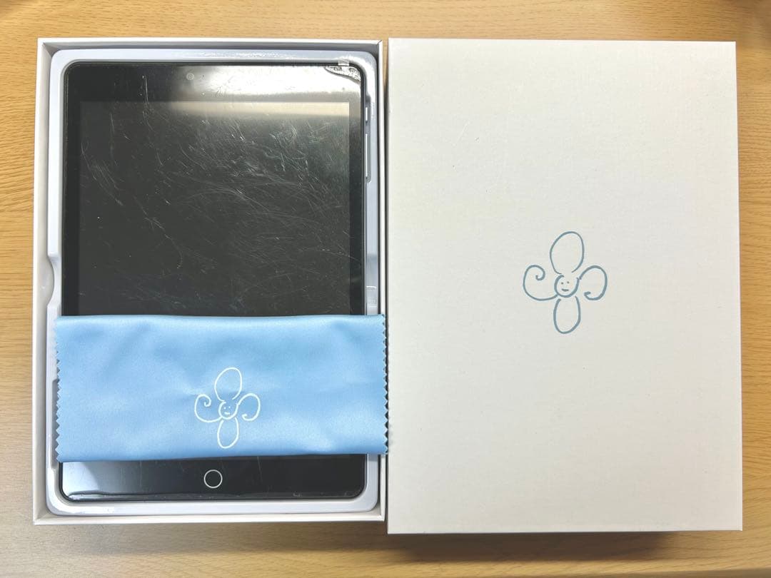 花江夏樹　Android 13 タブレット　はなぱっど　グレー