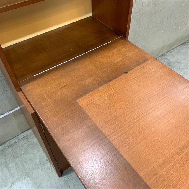 ヴィンテージのチークライティングキャビネット