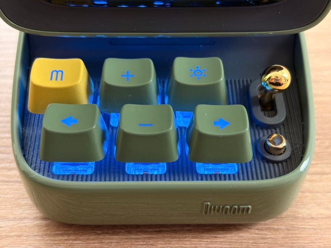 Divoom Ditoo-Mic Bluetooth スピーカー マイク付き