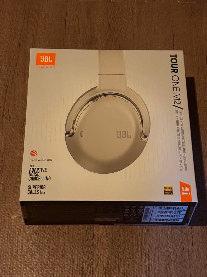 JBL Tour One M2 ワイヤレスヘッドホン シャンパンゴールド