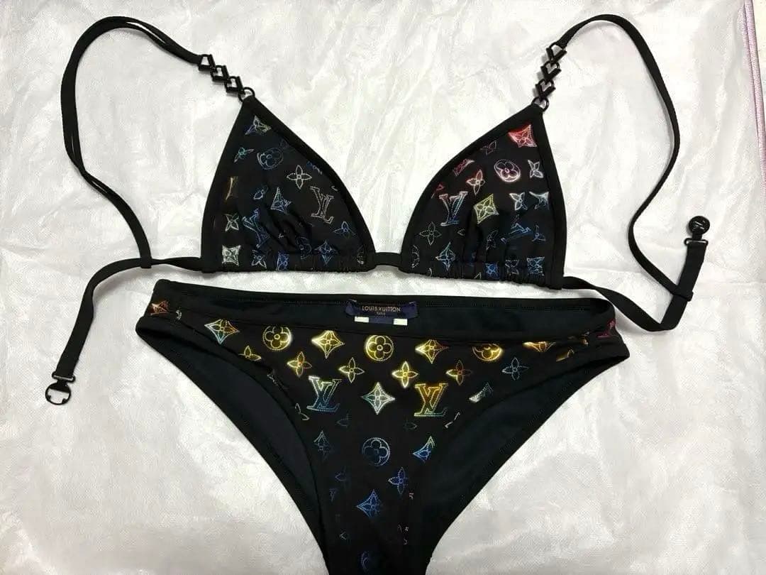 美品　LOUIS VUITTON ルイヴィトン ビキニ　スイムウエア