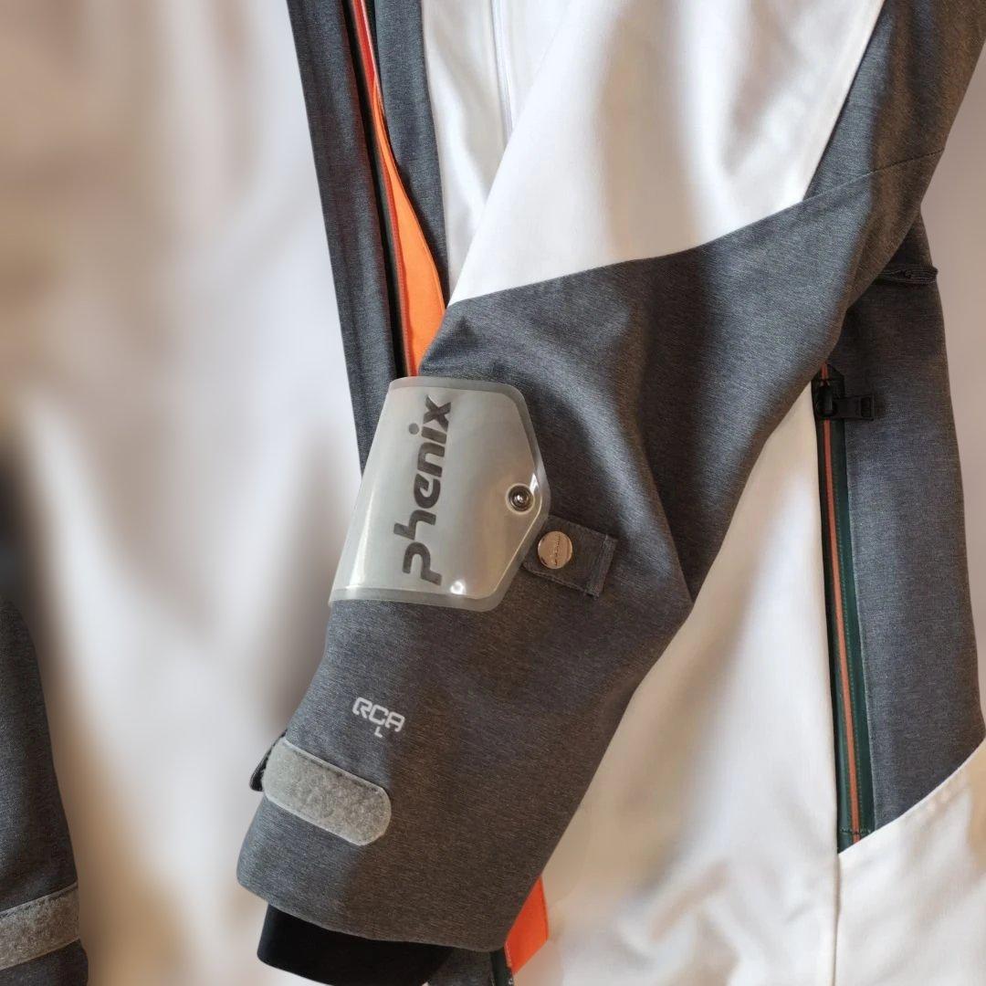 美品　phenix フェニックス　ニセコモデル　Мサイズ　上下セット