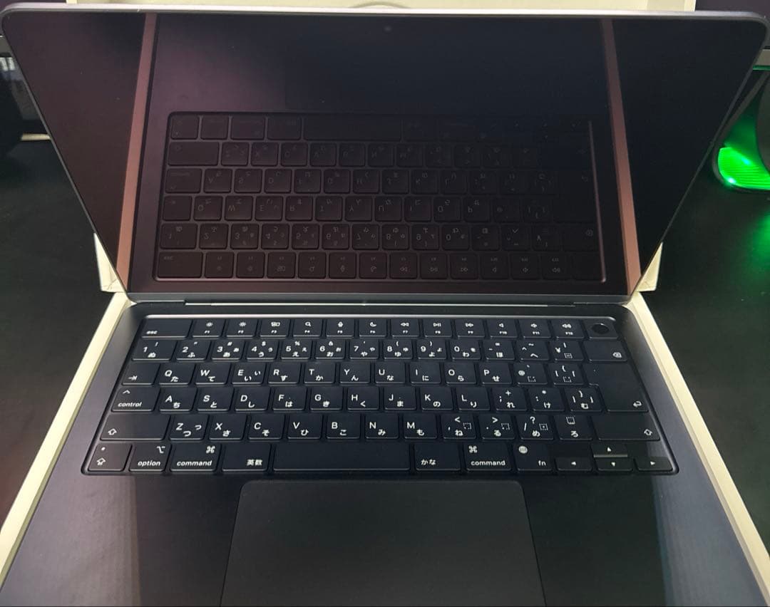 Apple M3チップ搭載　MacBook Air 13-inch