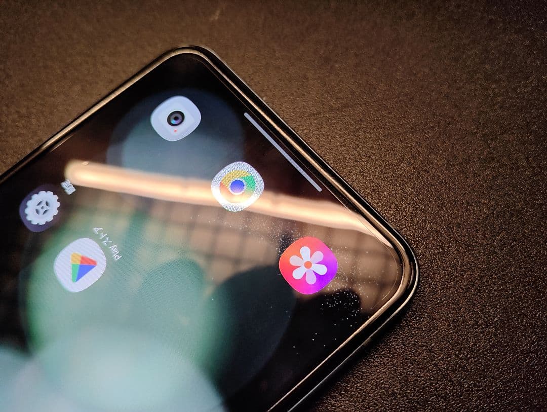 Galaxy Z Flip5 ミント 8/256gb simフリー au版