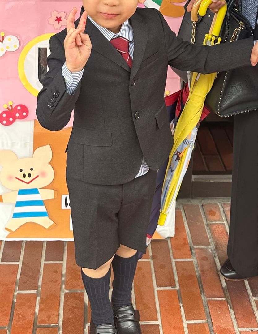 【BURBERRY 】子供用セレモニースーツ　4点セット