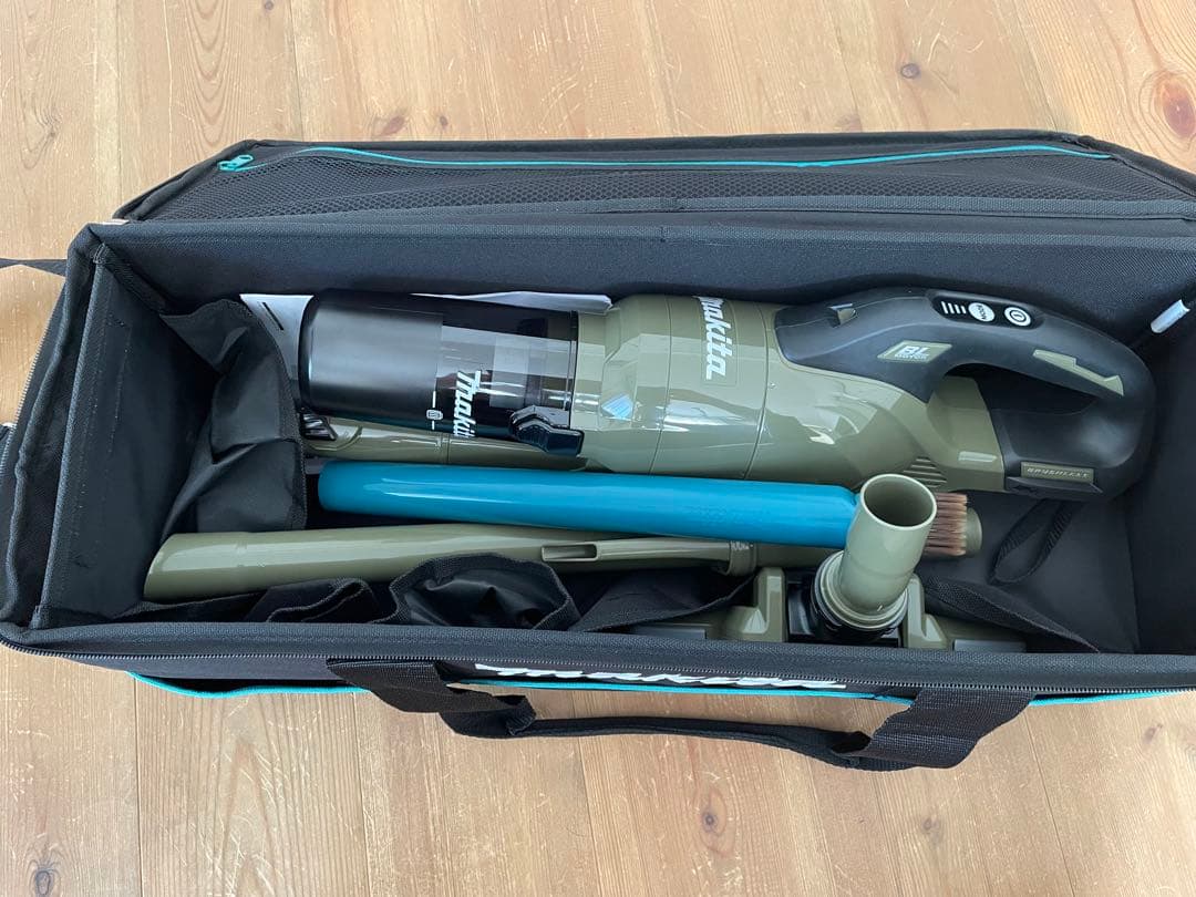 Makita コードレス掃除機セットCL286FD