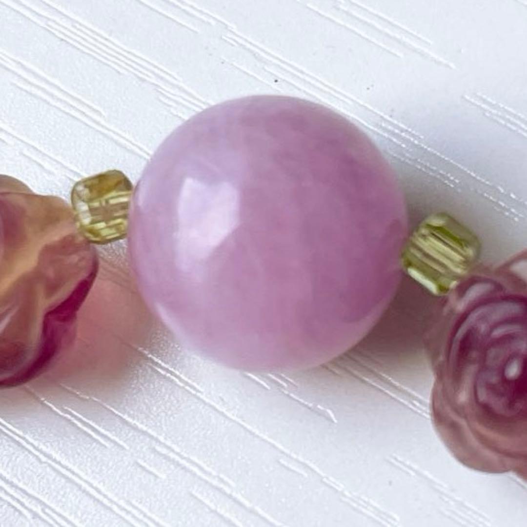 まゆ様♥️クンツァイト 大粒お花＆グァバクォーツ・フローライトお花天然石ブレス