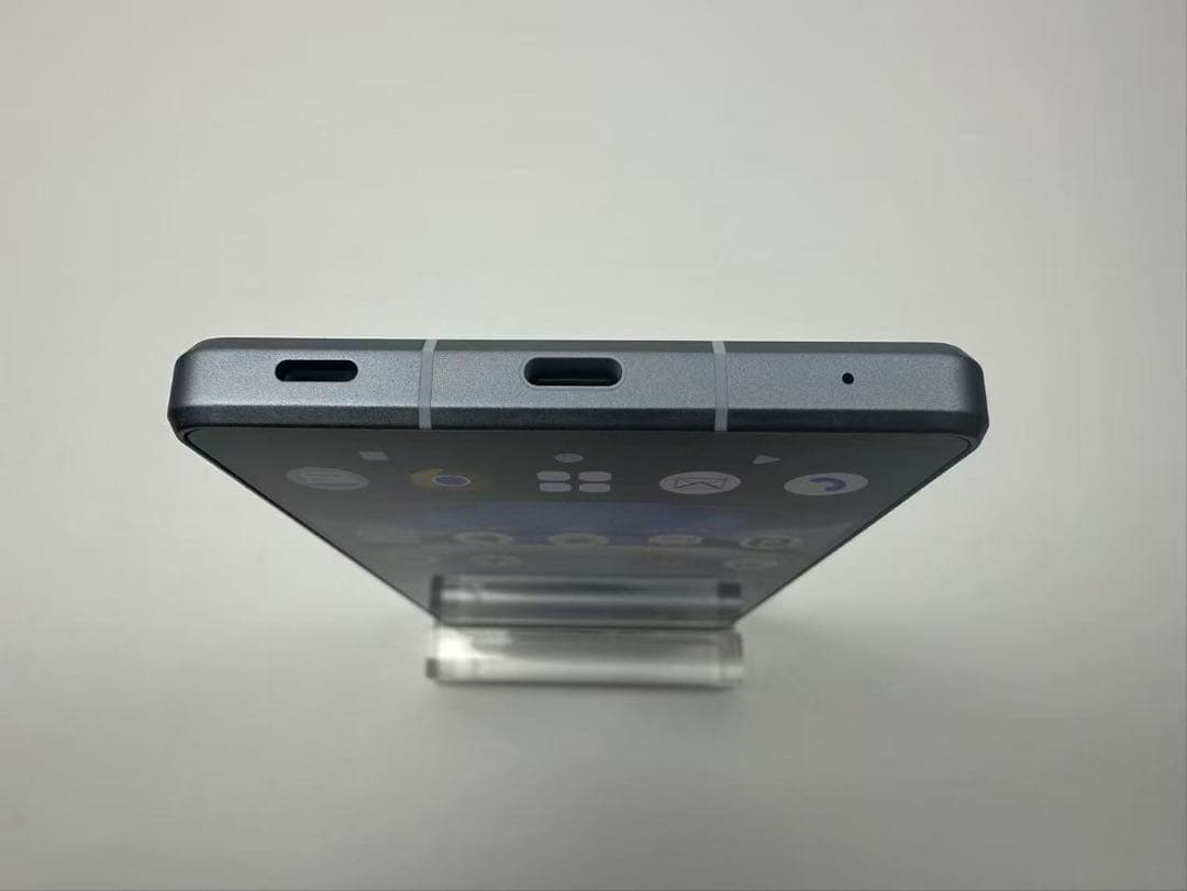 Aquos R8 SH-52D docomo 256GB ブルー