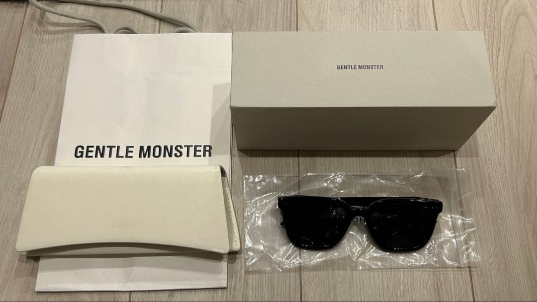 ジェントルモンスター　gentle monster nubo