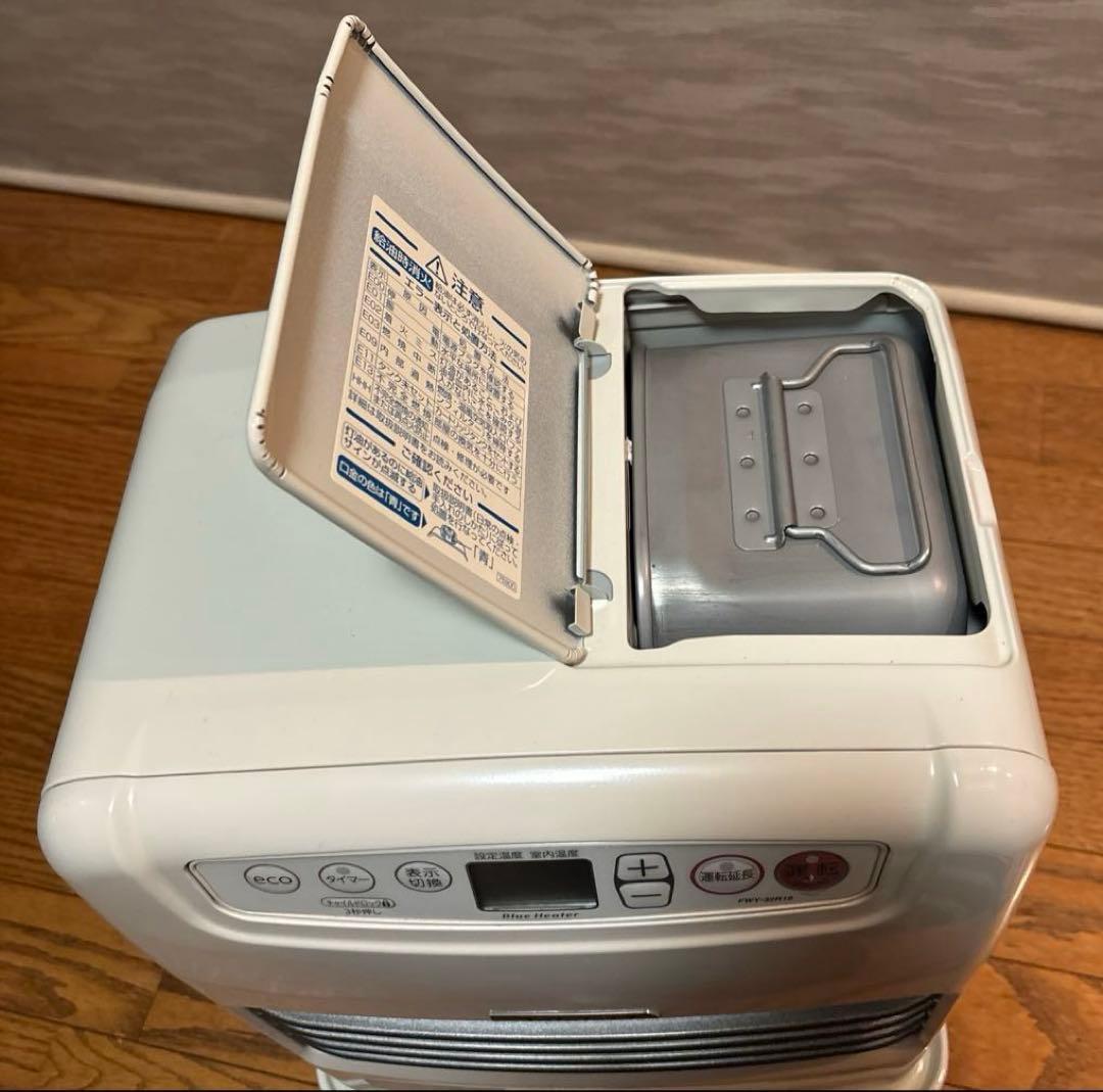 ★1/4（日）まで限定出品★ 石油ファンヒーター ブルーヒーター　2019年製