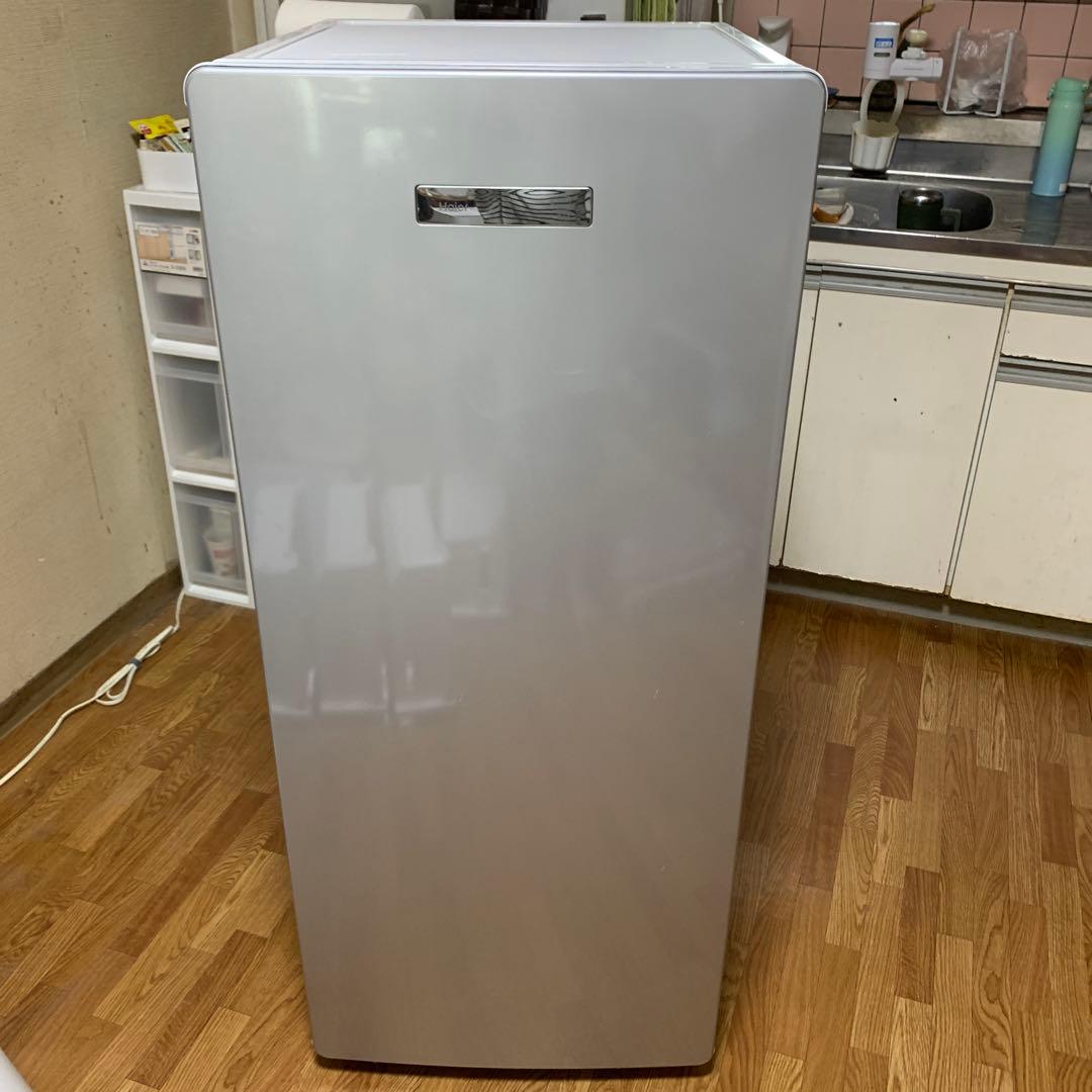 シルバー 冷凍庫 ファン式冷却　霜取り機能有り