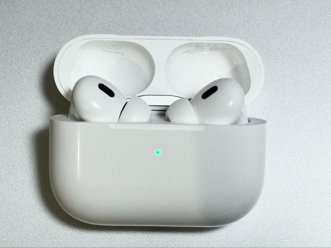 Apple AirPods Pro 2 USB C本体 充電ケース付き