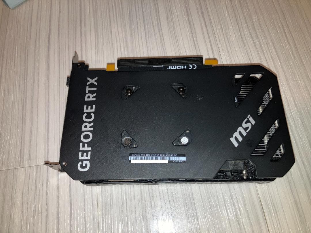 MSI GeForce RTX 4060 VENTUS 2X 本体